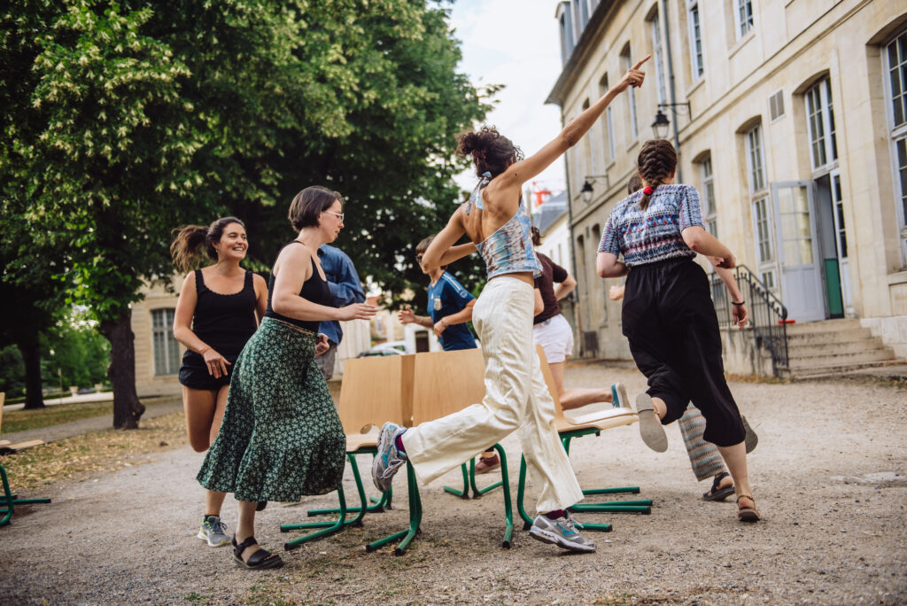 Le parcours d’intégration 1 Moments de convivialité - Le choix de l'école