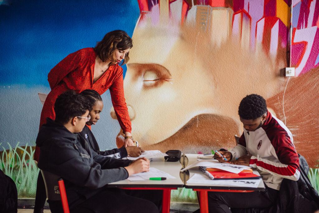 Le rôle de professeur 1 Le rôle de professeur - Le choix de l'école
