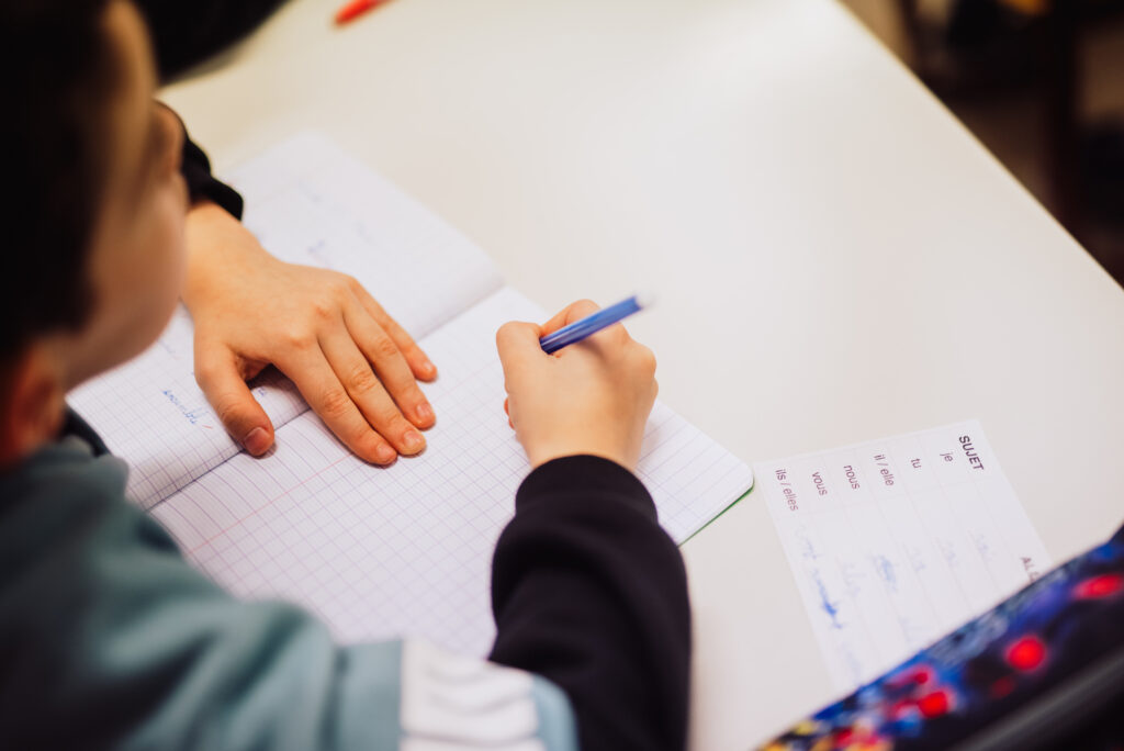 L'urgence éducative 7 L'urgence éducative - Le choix de l'école