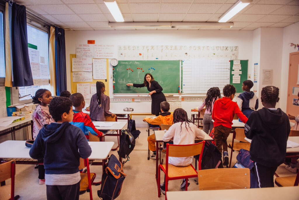 L'urgence éducative 6 L'urgence éducative - Le choix de l'école
