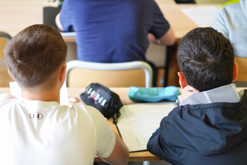 Le parcours d’intégration 6 Immersion en classe - Le choix de l'école