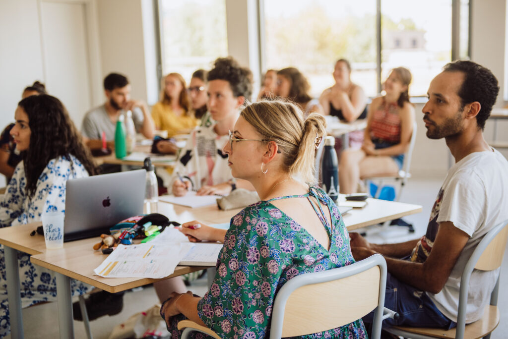 Le Campus d'été 5 Le statut d’enseignant titulaire - Le choix de l'école
